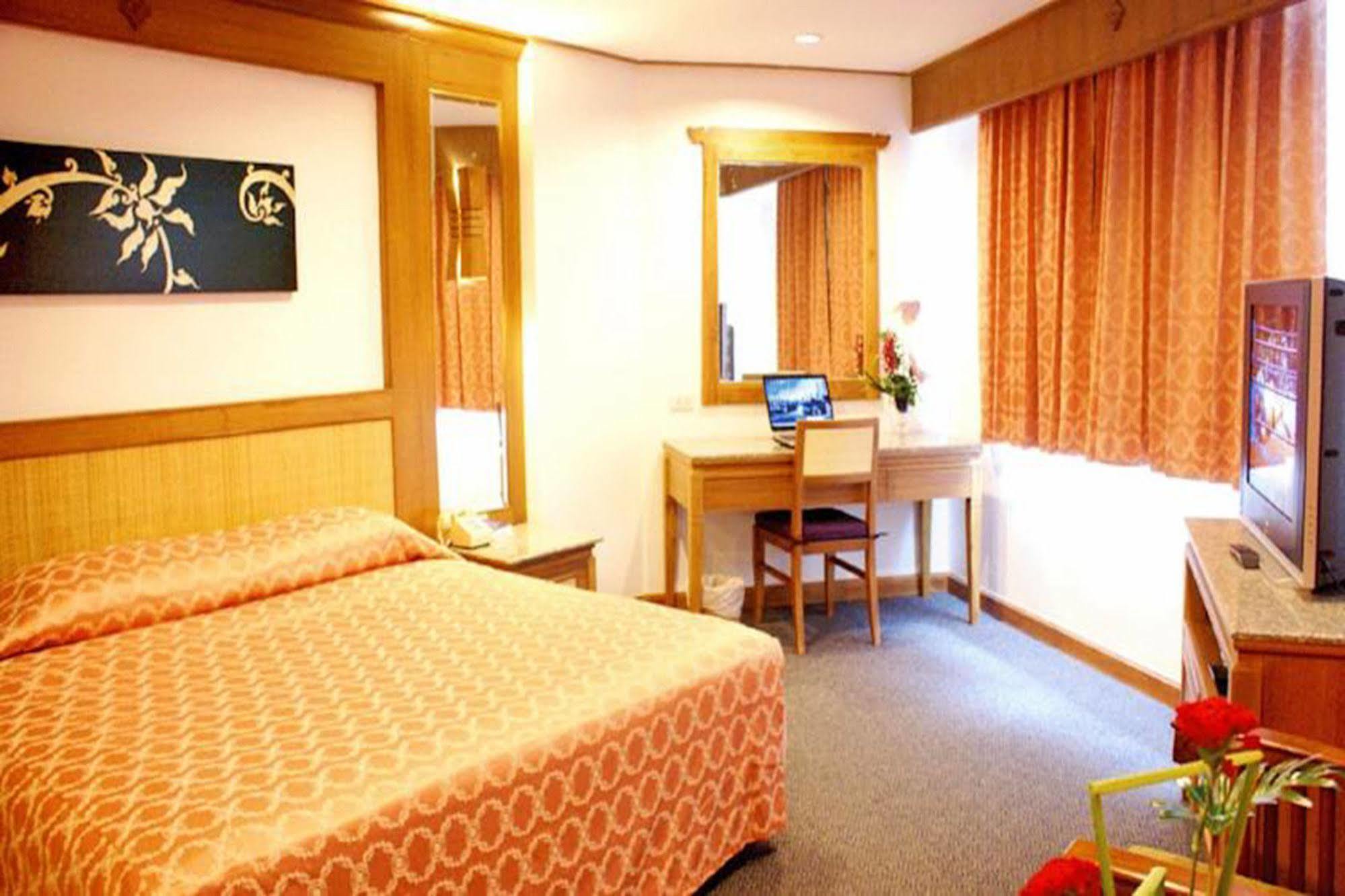 Royal Twins Palace Hotel Pattaya Exteriér fotografie