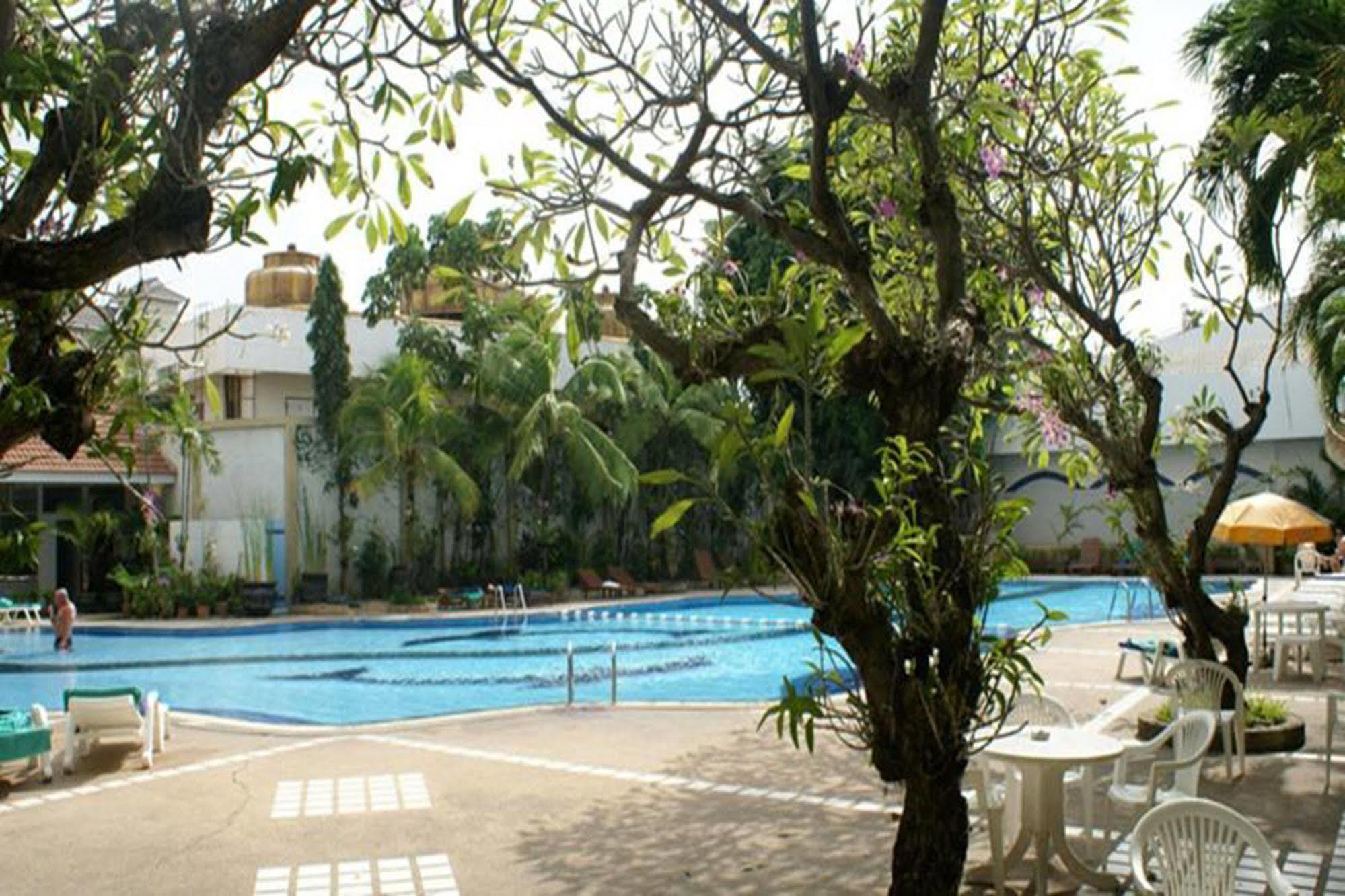 Royal Twins Palace Hotel Pattaya Exteriér fotografie