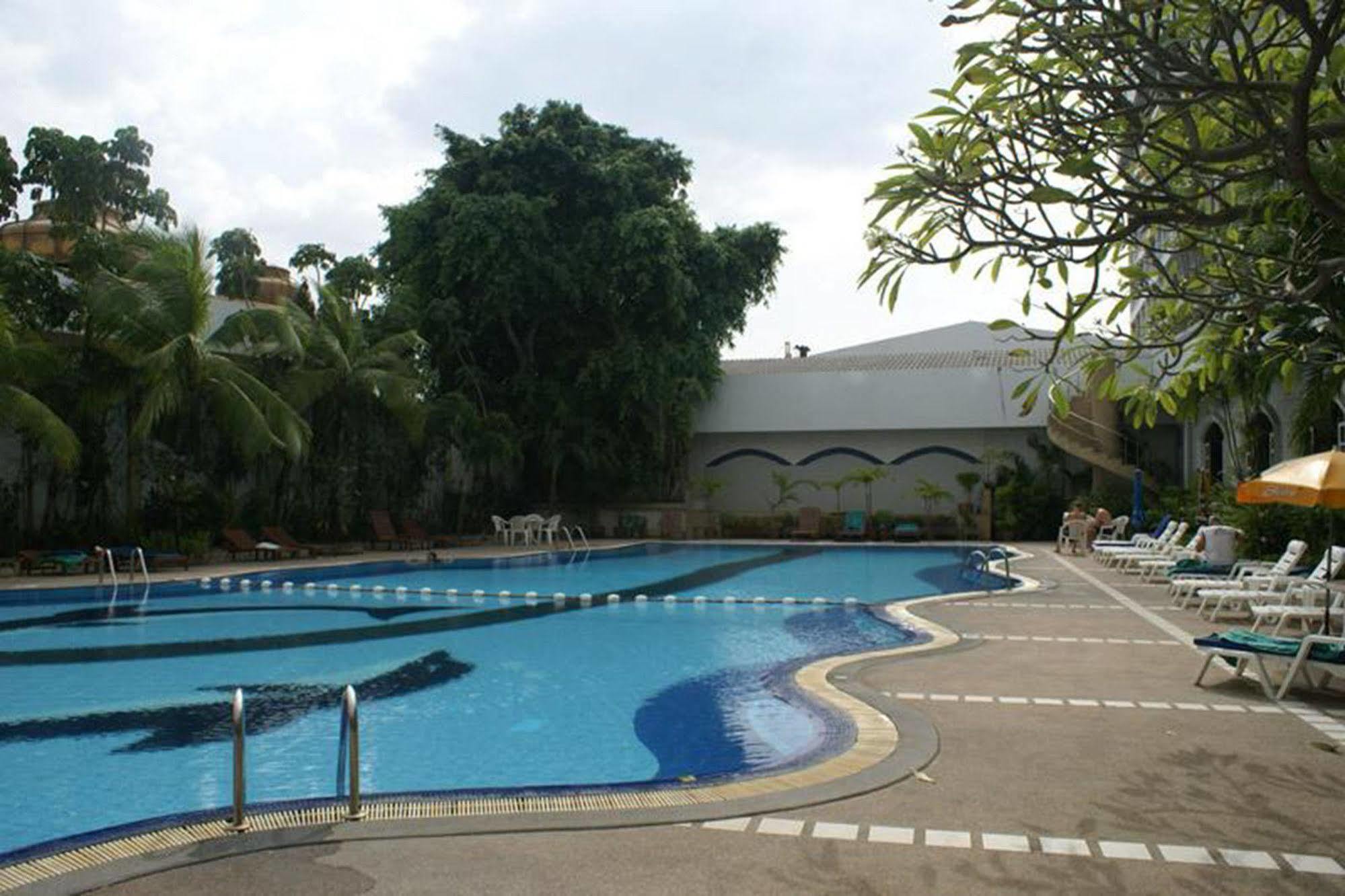 Royal Twins Palace Hotel Pattaya Exteriér fotografie